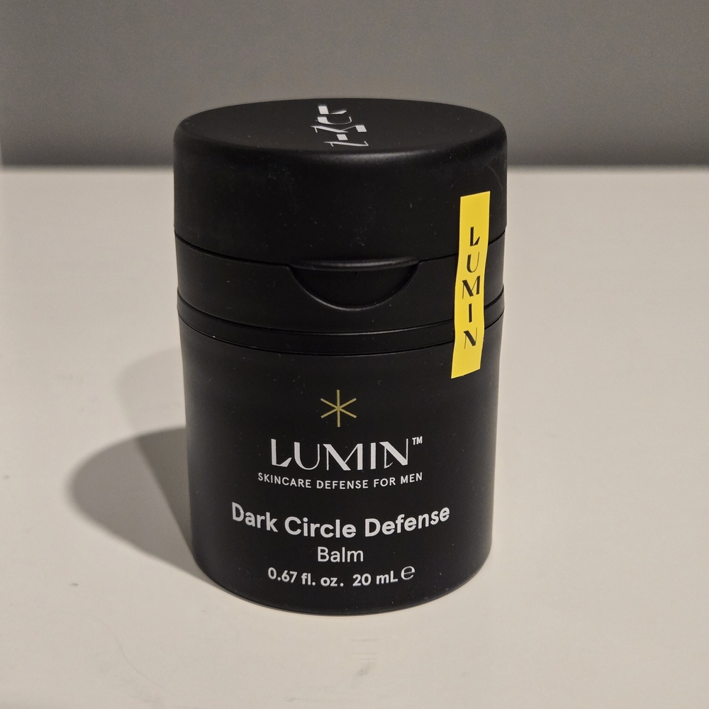 Lumin Dark Circle Defense Balm - Picture 5 of 6